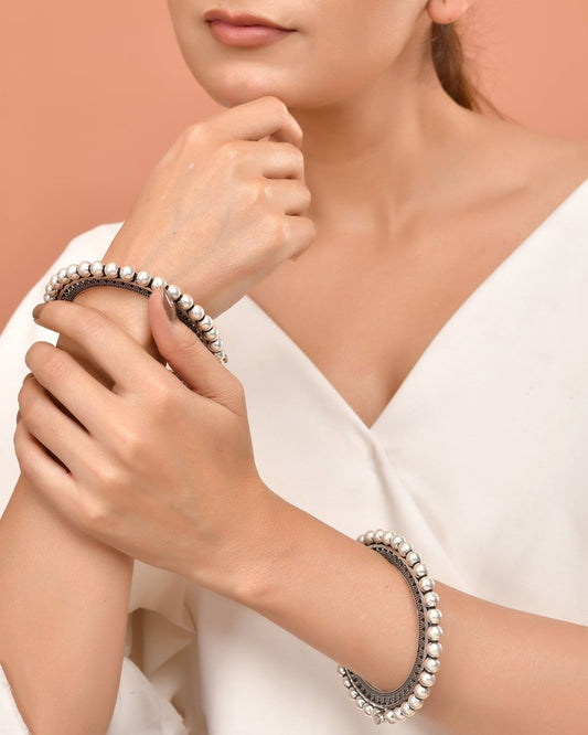 925 Sterling Silver Bold Beaded Edge Bangles – Oxidized Statement Bangle Pair - Zirak Silver