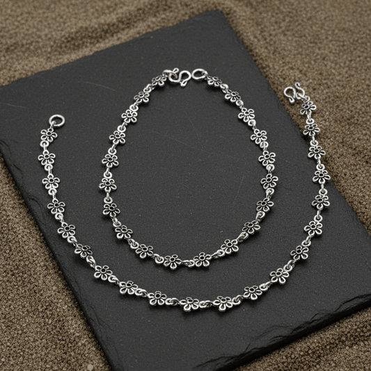925 Sterling Silver Vintage Daisy Flower Anklet – Oxidized Floral Chain Anklet for Women - Zirak Silver