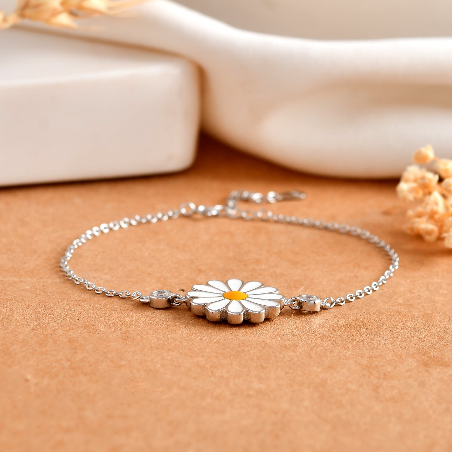 Sterling Silver Daisy Flower Bracelet – White Enamel Blossom & Cubic Zirconia Accents