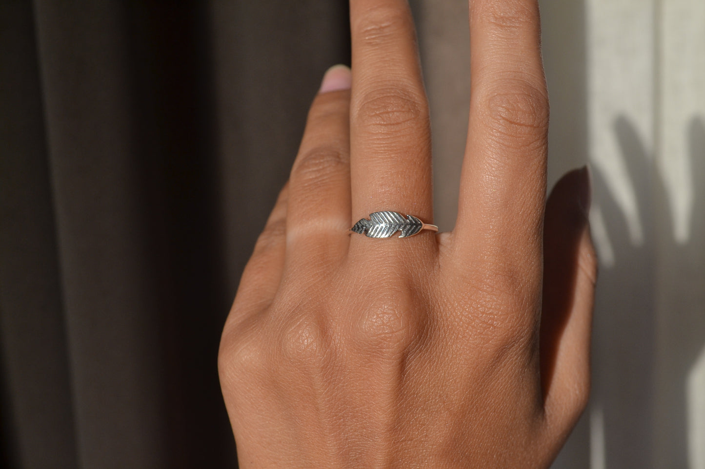 Minimal Feather Band Ring