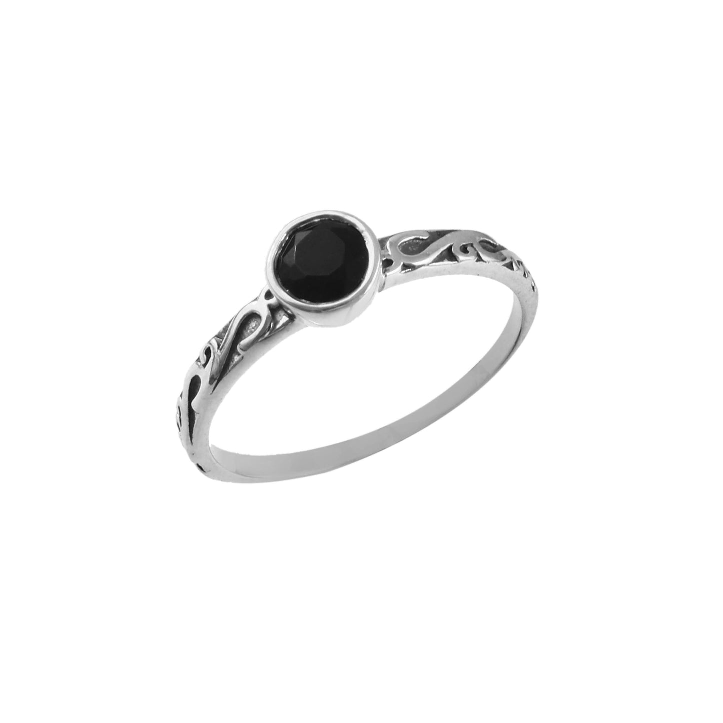 Noir Crest Ring