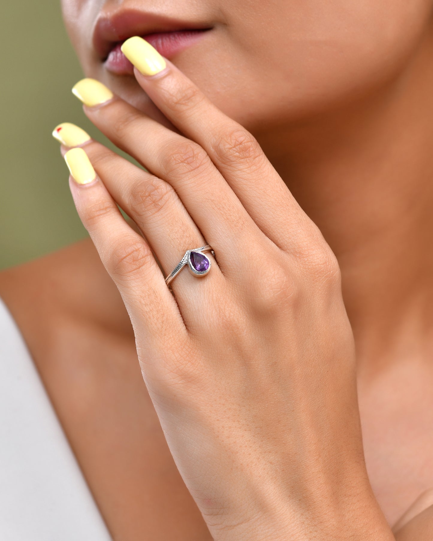 Raindrop Amethyst Ring