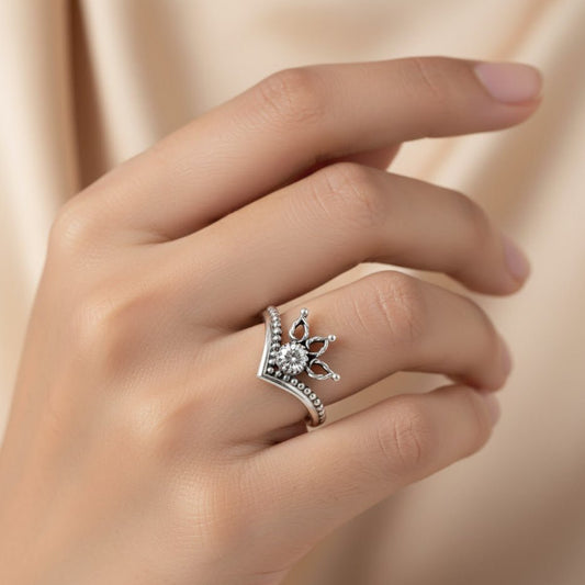 Crown Crystal Ring - Zirak Silver