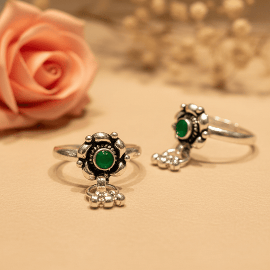 Hari Phool Latkan Bichiya Pair - Zirak Silver