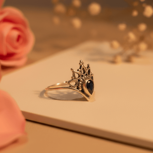 Nisha Black Teardrop Crown Ring - Zirak Silver