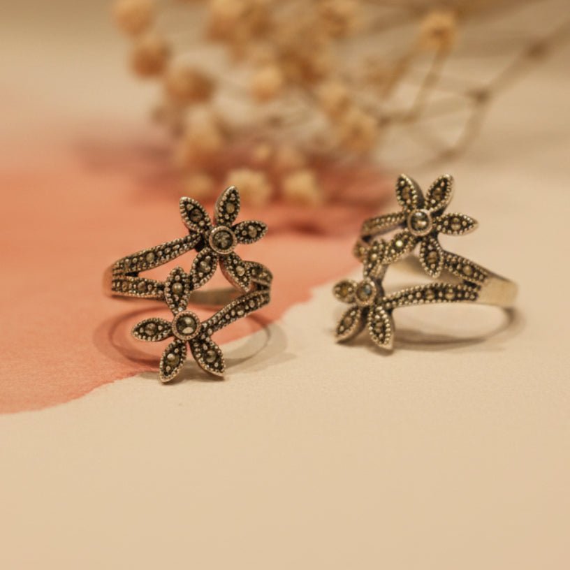 Tarini Toe Ring - Zirak Silver
