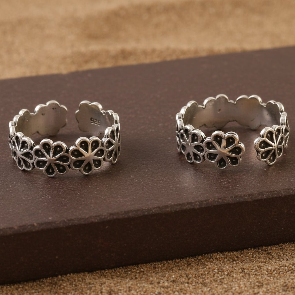 925 Silver Adjustable Floral Toe Rings – Handmade Oxidized Boho Foot Jewelry - Zirak Silver