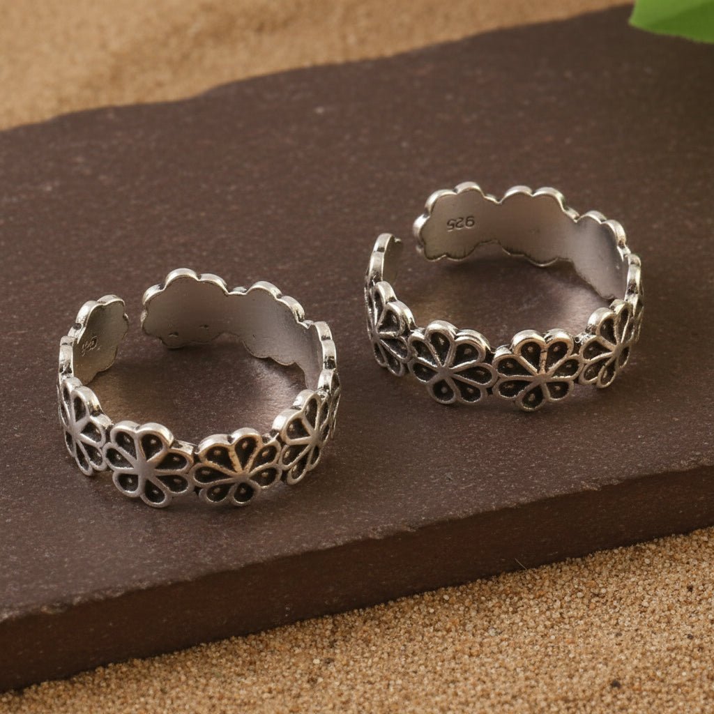 925 Silver Adjustable Floral Toe Rings – Handmade Oxidized Boho Foot Jewelry - Zirak Silver