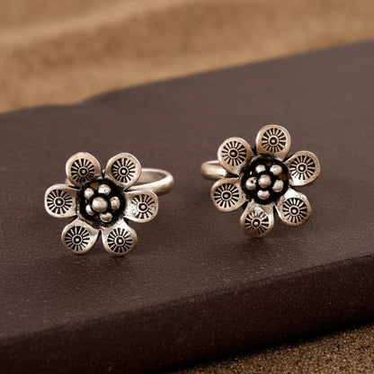 925 Silver Adjustable Floral Toe Rings – Handmade Oxidized Flower Design - Zirak Silver