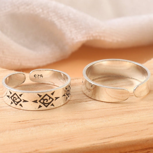 925 Silver Adjustable Toe Ring with Geometric Tribal Engraving – Handmade Boho Ethnic Jewelry - Zirak Silver