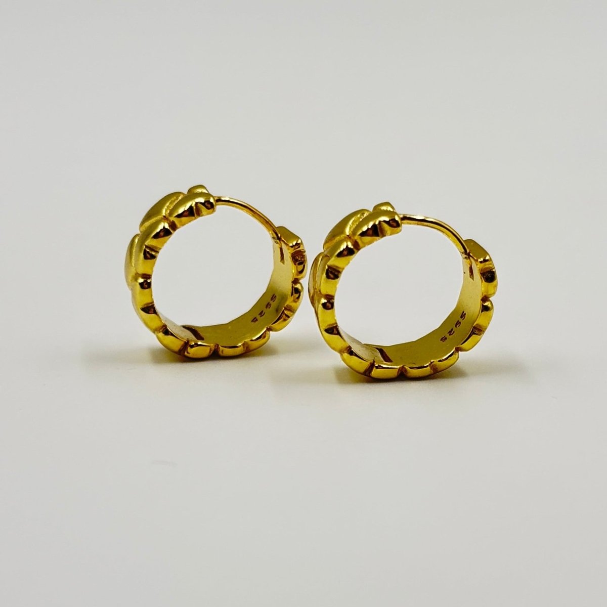925 Silver Gold - Plated Quilted Texture Hoop Earrings - Zirak Silver