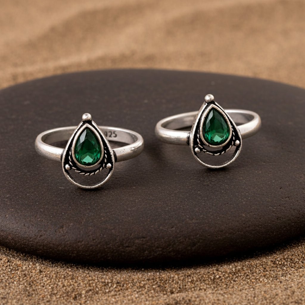 925 Silver Green Teardrop Toe Ring – Adjustable Tribal Design - Zirak Silver