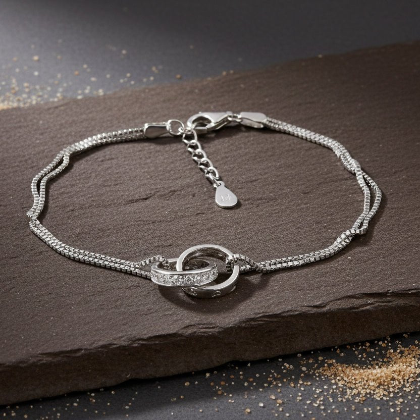925 Silver Interlocking Rings Bracelet with CZ Accents - Zirak Silver
