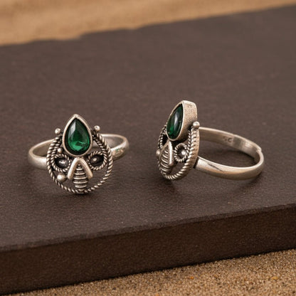 925 Sterling Silver Green Stone Teardrop Toe Rings – Adjustable Tribal Design - Zirak Silver