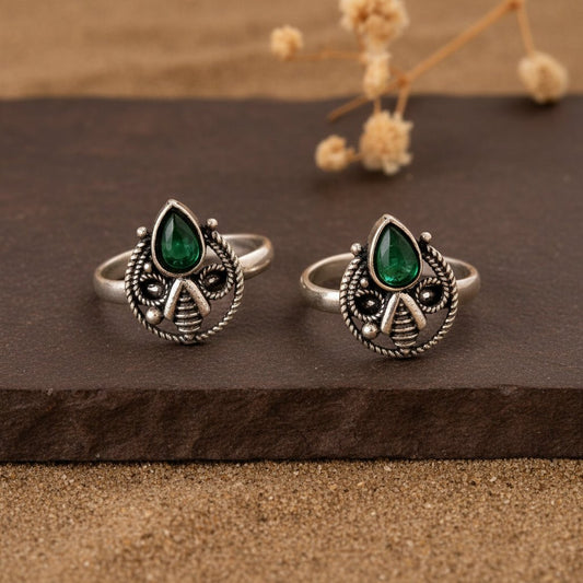 925 Sterling Silver Green Stone Teardrop Toe Rings – Adjustable Tribal Design - Zirak Silver
