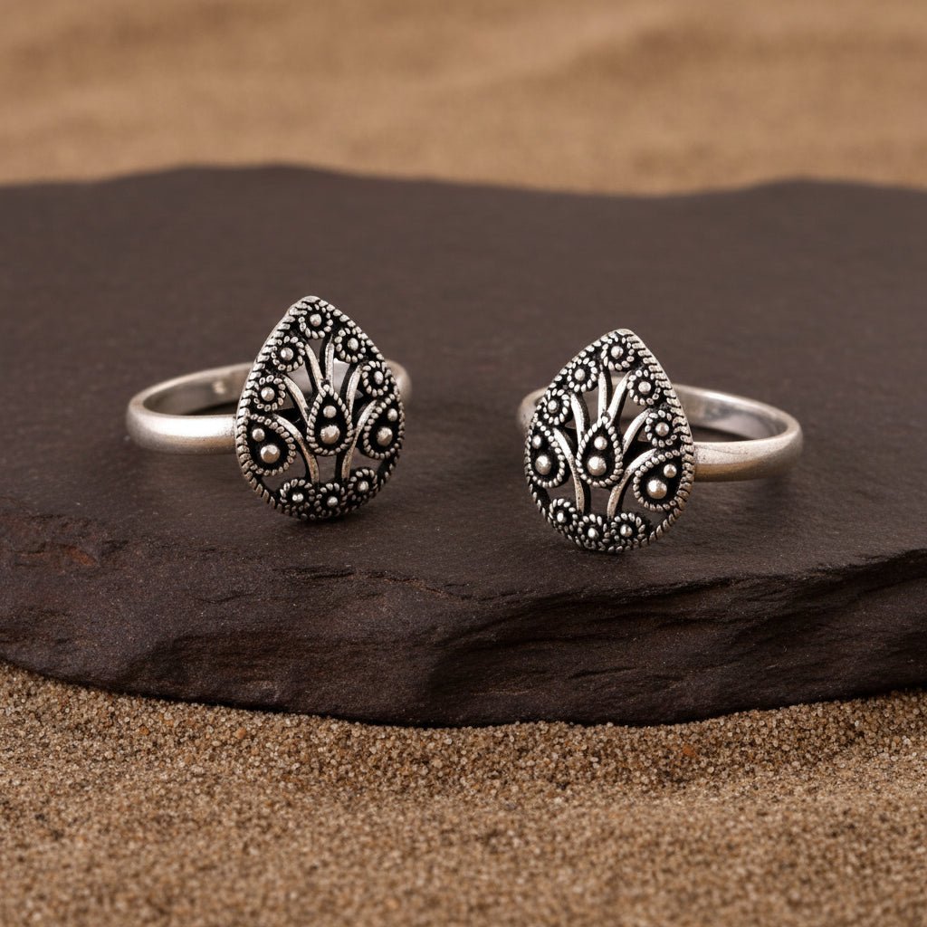 925 Sterling Silver Toe Rings – Adjustable Teardrop Floral Oxidized Design - Zirak Silver