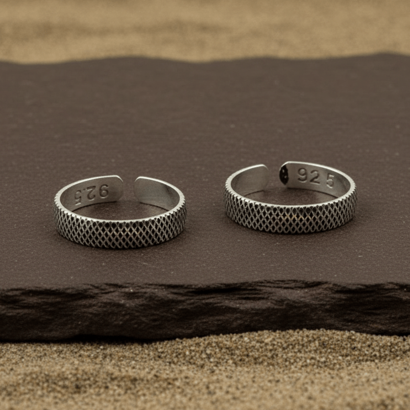 925 Textured Silver Toe Ring - Zirak Silver