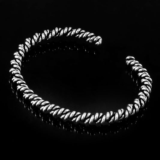 Vastra Cuff – Oxidised 925 Silver Horizontal Weave Cuff Bracelet