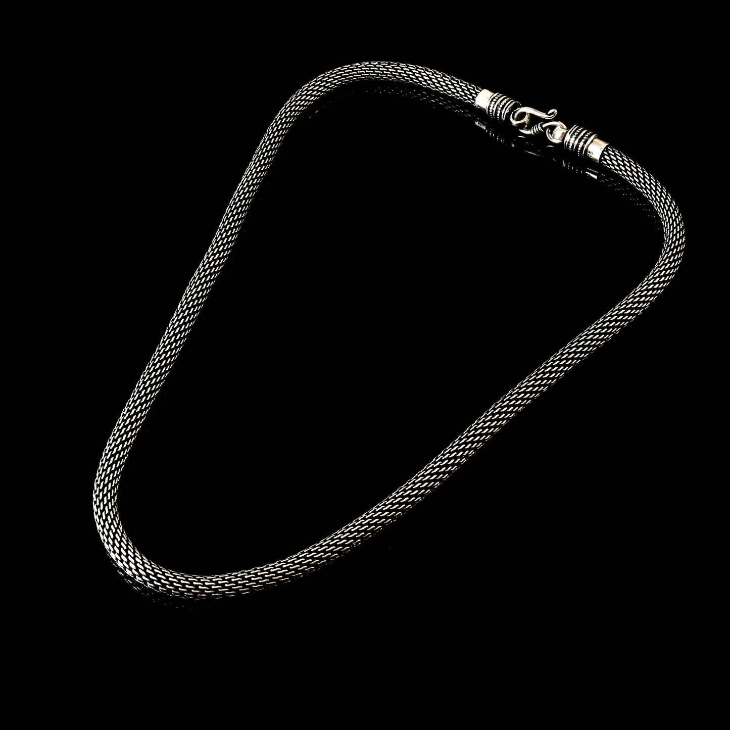 Naagvalli Chain – Oxidised Snake Silver Chain