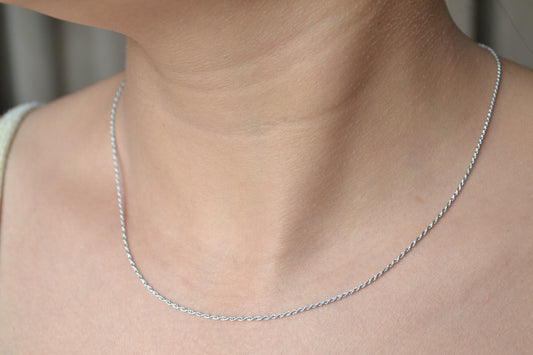 Delicate Twisted Rope Silver Chain – 925 Sterling Fine Cable Necklace