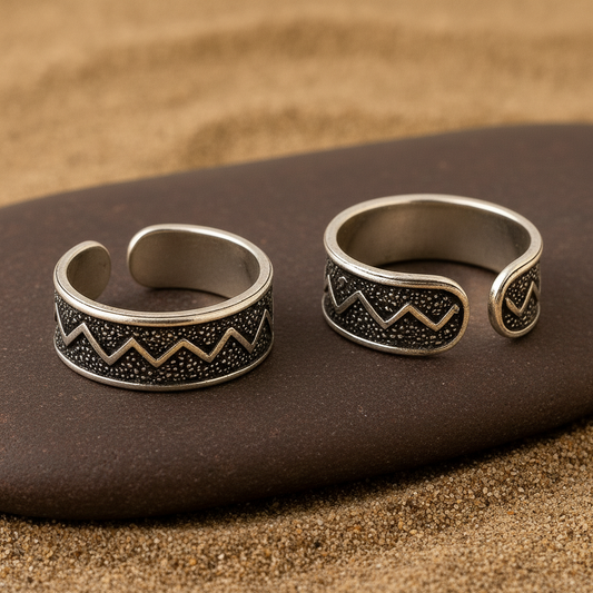 925 Silver Adjustable Toe Ring with Oxidized Zigzag Tribal Design – Handmade Ethnic Jewelry