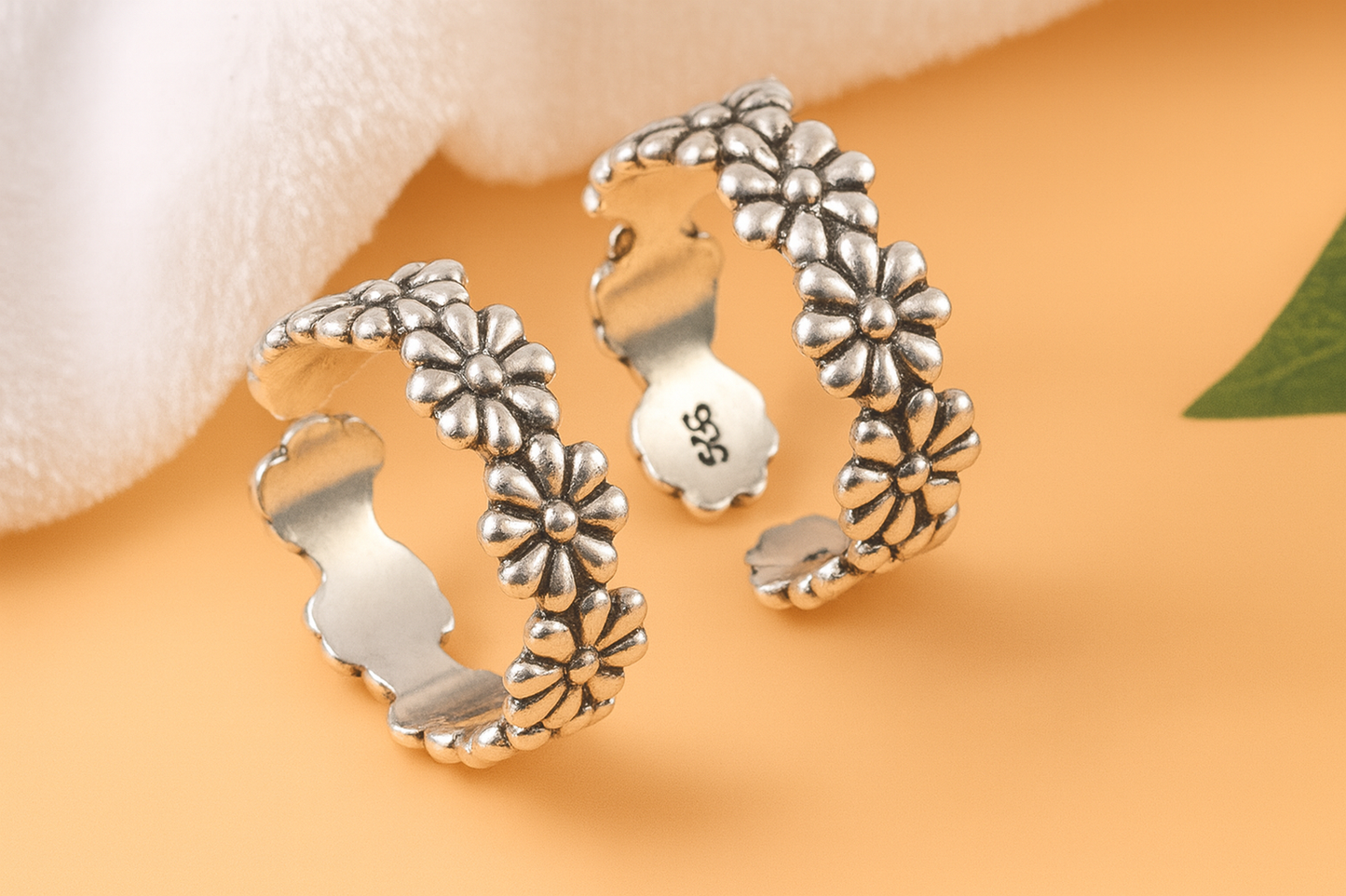 925 Silver Adjustable Daisy Flower Toe Rings – Boho Floral Foot Jewelry