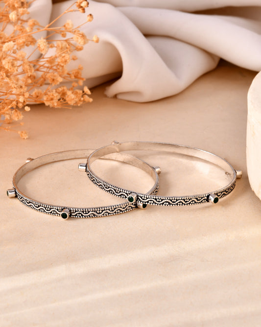 925 Sterling Silver Oxidized Bangles with Green Stone Detailing – Elegant Bangle Pair
