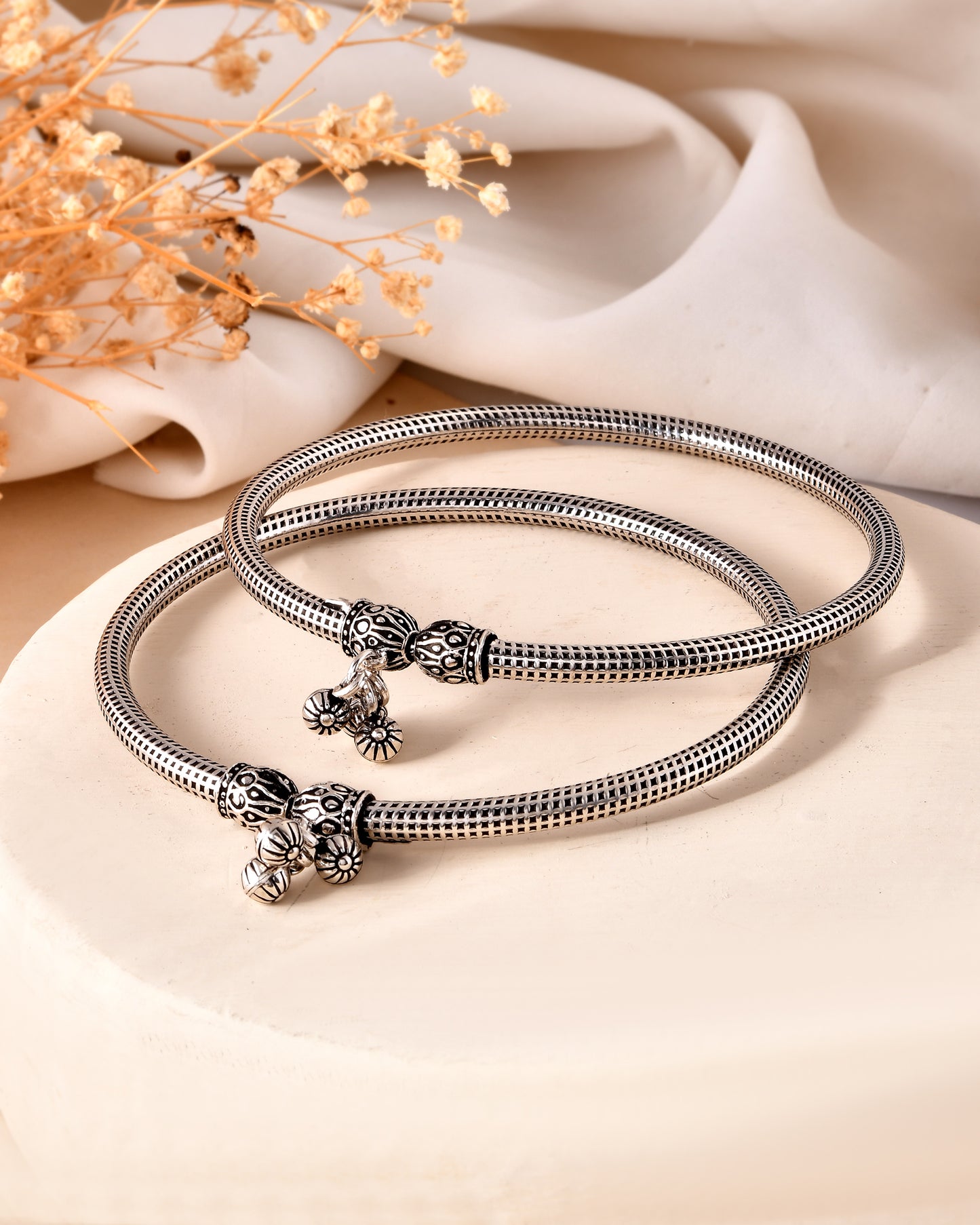 925 Sterling Silver Oxidized Charm Anklet Pair – Traditional Payal Jewelry