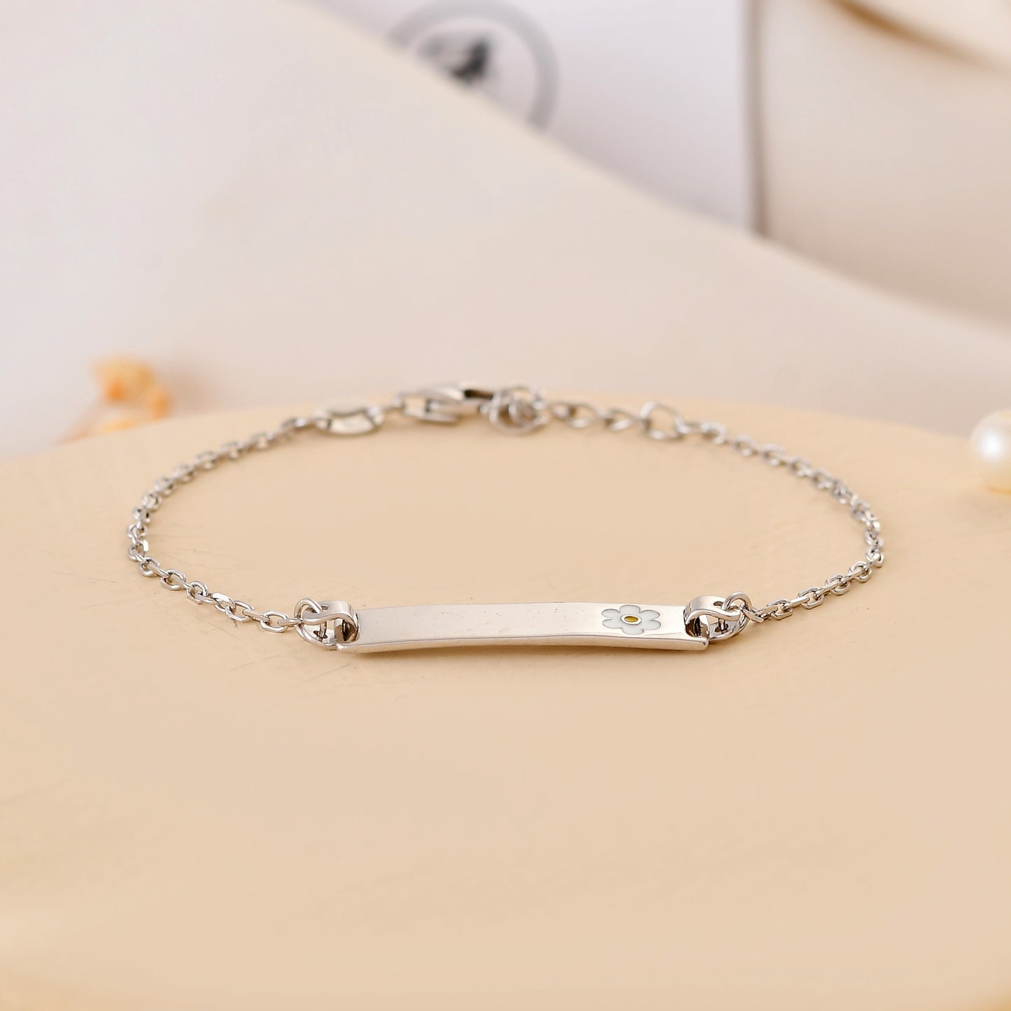 Daisy-Bloom Sterling-Silver ID Bracelet | Engravable Name Plate & Adjustable Chain