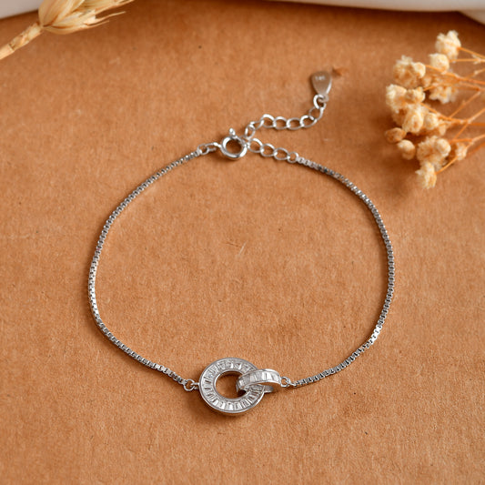 Sterling Silver Interlocking Circle Bracelet – Baguette-Cut CZ Eternity Charm on Dainty Box Chain