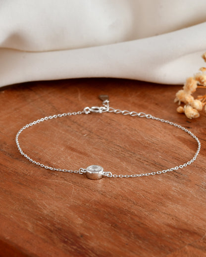 Solo Sparkle Sterling Silver Bezel-Set CZ Bracelet – Minimalist Single-Stone Dainty Chain
