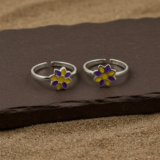 Lavender Daisy Silver Toe Ring