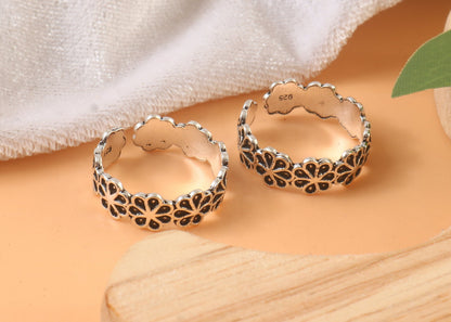 925 Silver Adjustable Floral Toe Rings – Handmade Oxidized Boho Foot Jewelry
