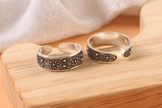 925 Silver Adjustable Wide Band Toe Rings with Oxidized Floral Pattern – Handmade Ethnic Foot Jewelry