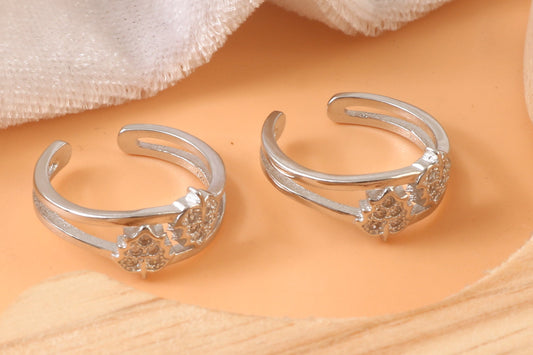 925 Sterling Silver Adjustable Toe Ring with Floral Design and Sparkling CZ Stones