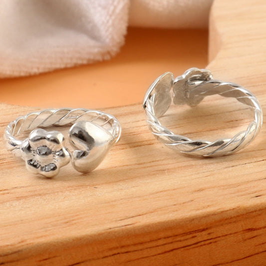 925 Silver Adjustable Toe Ring with Floral Design – Handmade Ethnic Jewelry