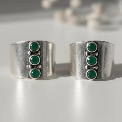 Avni Triple Green Stone Wide Toe Rings (Medium)