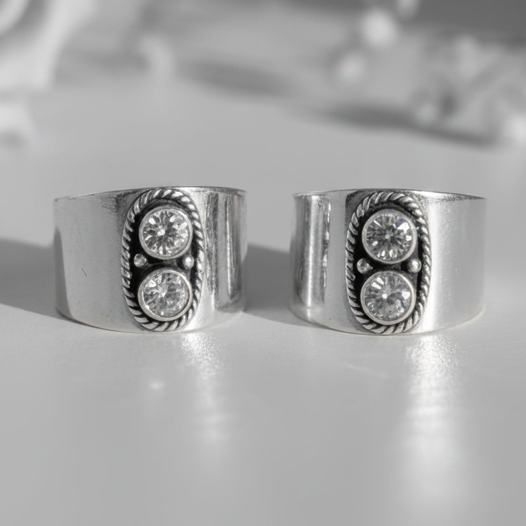 Kiran Clear Stone Wide Toe Rings (Medium)