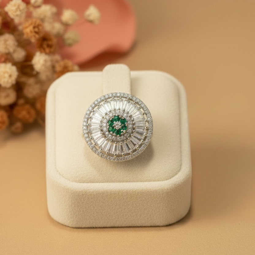 Nazarika Emerald Ring