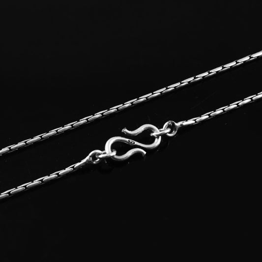Sarpa Chain – Oxidised Cobra Silver Chain
