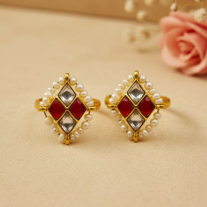 Heerika Toe Rings