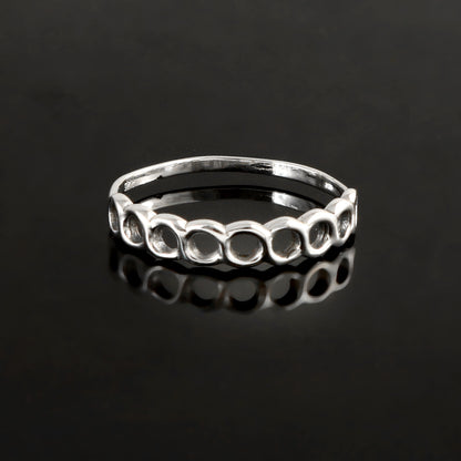 Minimalist Hollow Circle Band