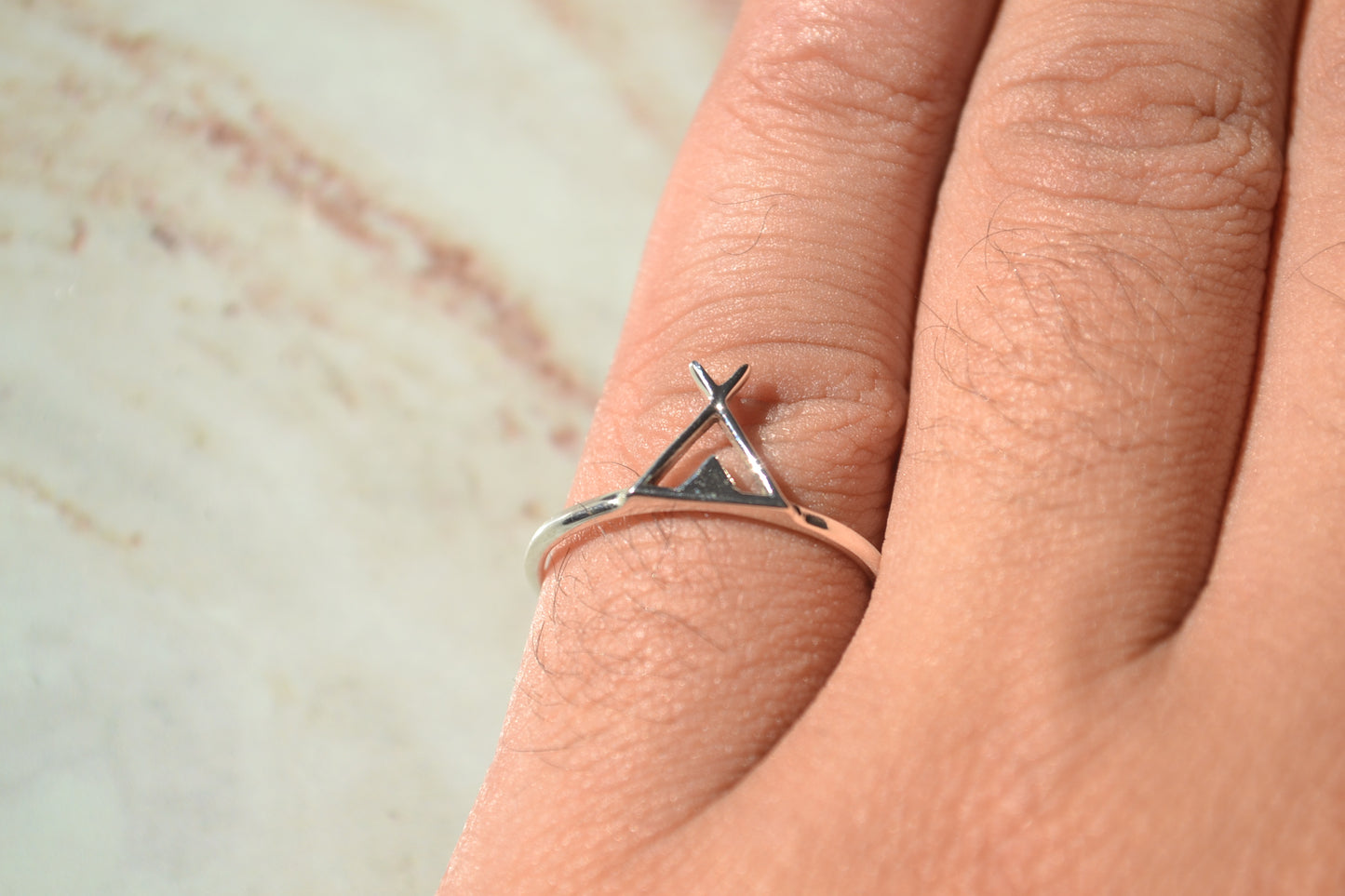 Minimalist Geometric Arrow Ring