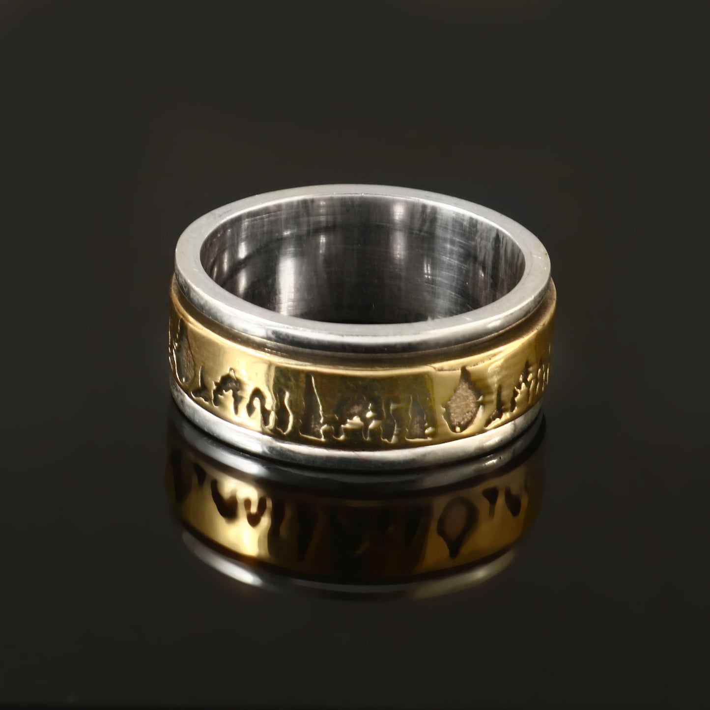 Engraved Gold Band Spinner Ring