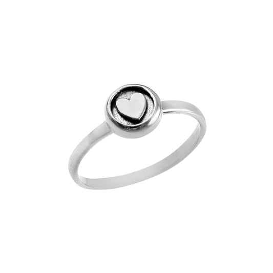 Minimalist Heart Disc Ring in 925 Silver