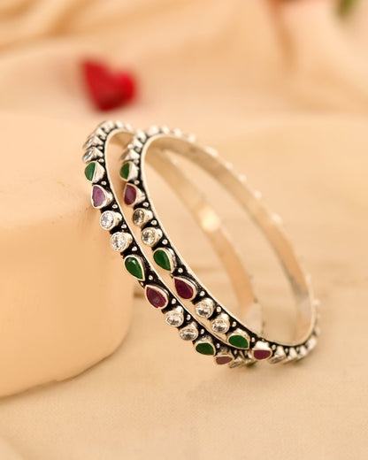 Aarohi Teardrop Stone Oxidized Bangle - Zirak Silver