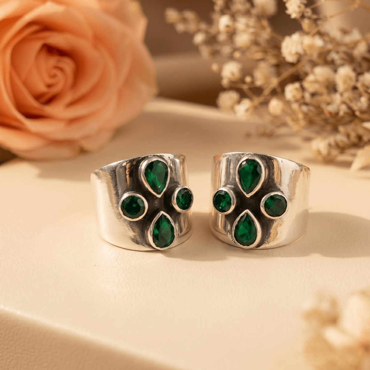 Amika Green Floral Wide Toe Rings (Large) - Zirak Silver