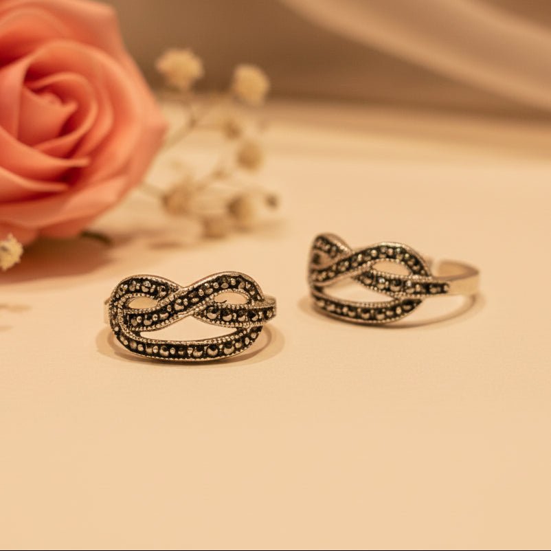 Anant Toe Ring - Zirak Silver