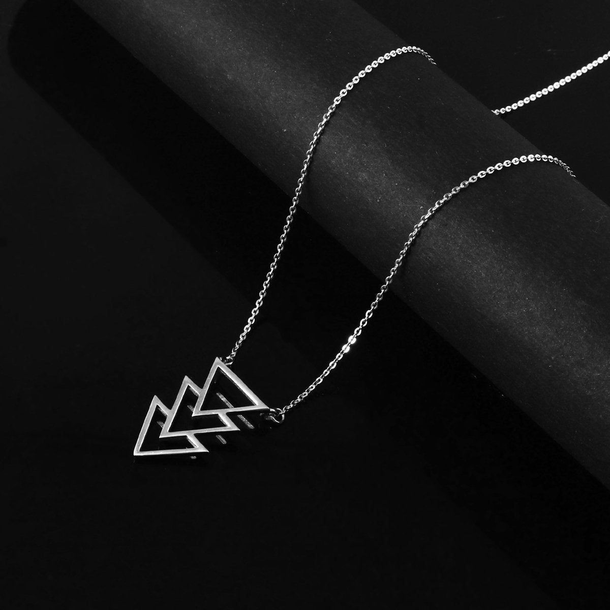 Arrowhead Trio Pendant - Zirak Silver