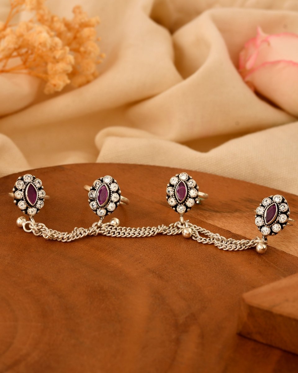 Bhavya Connected Silver Toe Ring/Ring - Zirak Silver